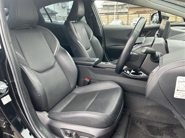 Toyota PRIUS 2023 6975105-11