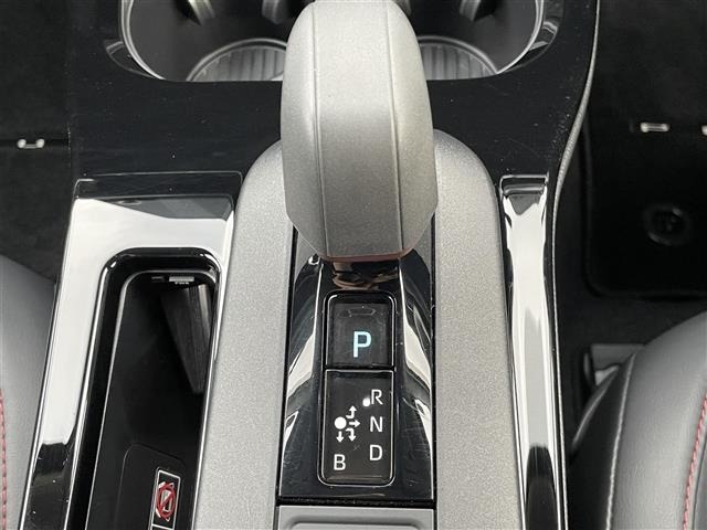 Toyota PRIUS 2023 6975109-10