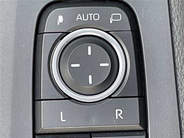 Toyota PRIUS 2023 6975109-12