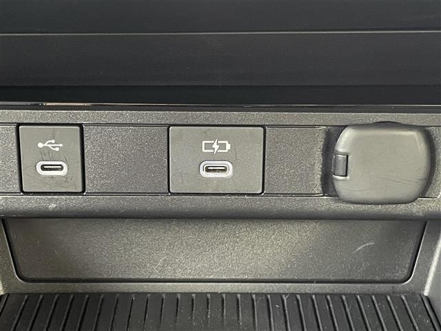 Toyota PRIUS 2023 6975109-18