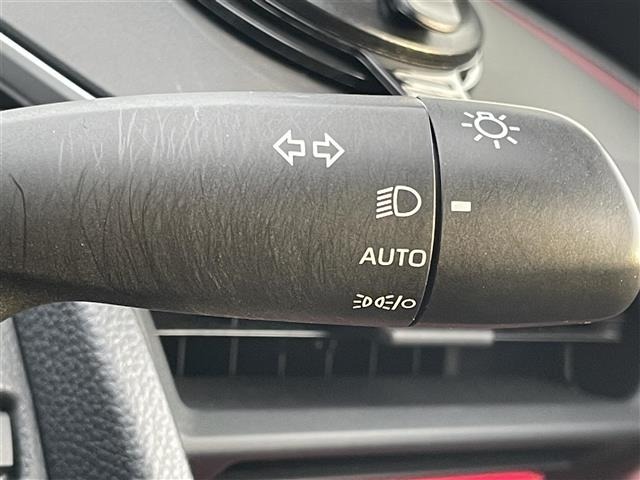 Toyota PRIUS 2023 6975109-7