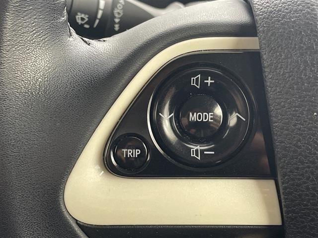 Toyota PRIUS 2018 6975114-17