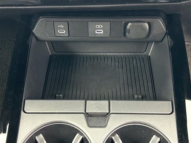 Toyota PRIUS 2023 6975128-22