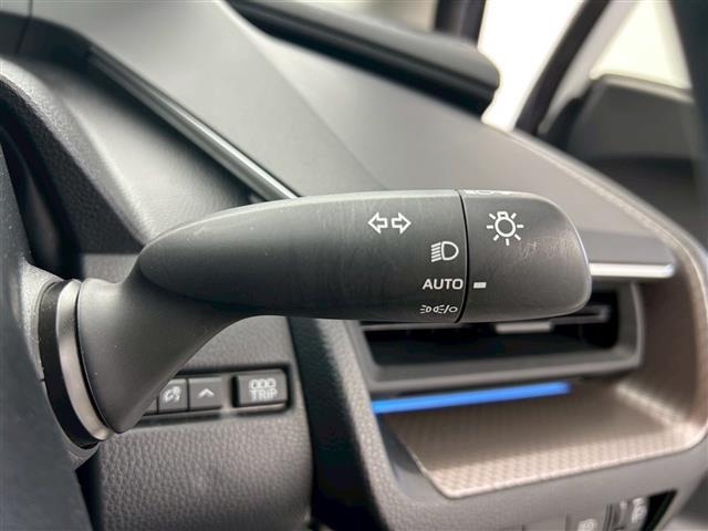 Toyota PRIUS 2023 6975128-3