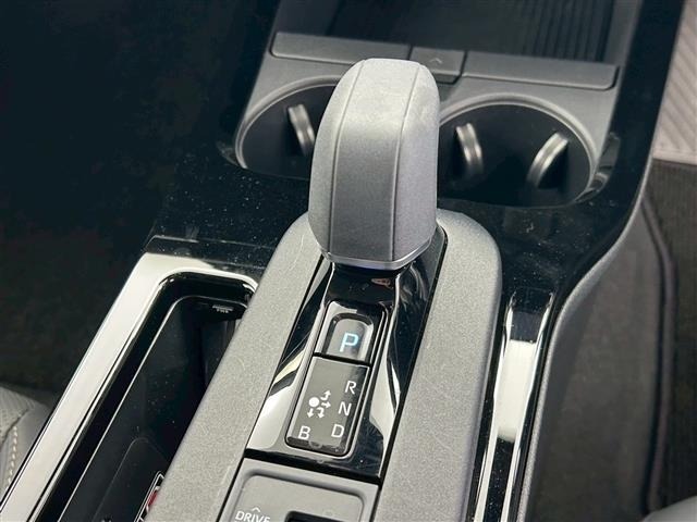 Toyota PRIUS 2023 6975128-7