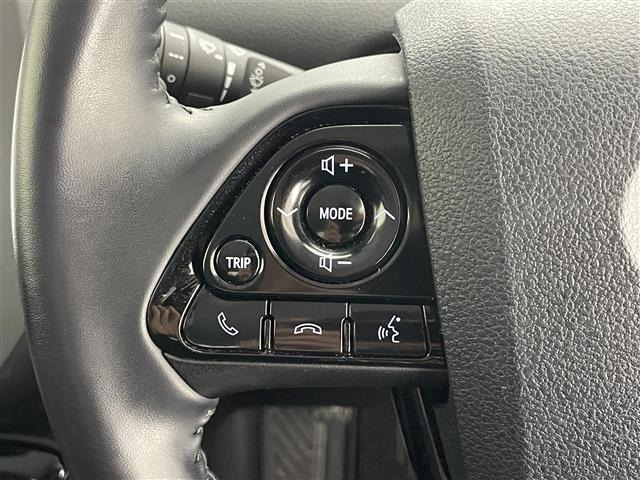 Toyota PRIUS 2022 6975135-8