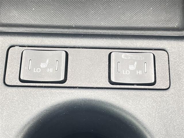 Toyota PRIUS 2019 6975146-10