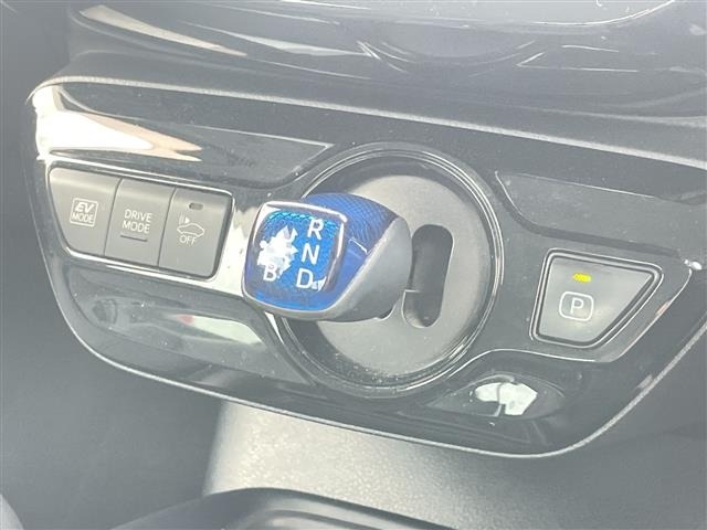 Toyota PRIUS 2019 6975146-2