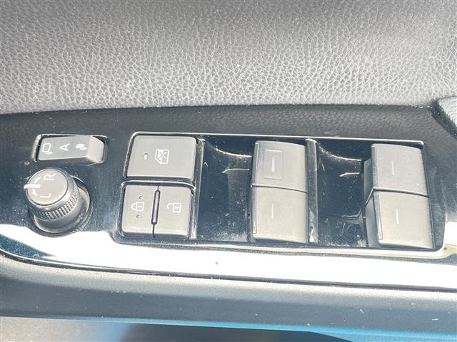 Toyota PRIUS 2019 6975146-9