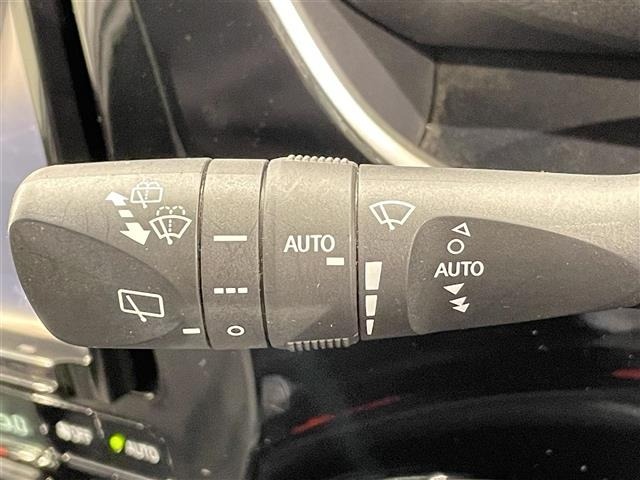 Toyota PRIUS 2020 6975154-6
