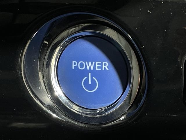 Toyota PRIUS 2022 6975155-10