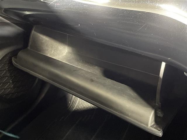 Toyota PRIUS 2022 6975155-11