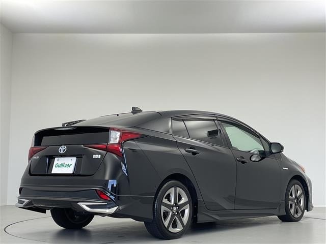 Toyota PRIUS 2019 6975161-2