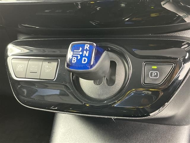 Toyota PRIUS 2019 6975161-5