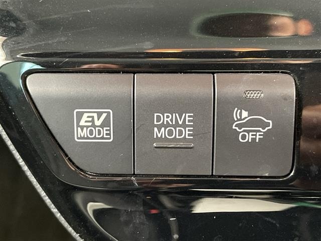 Toyota PRIUS 2019 6975165-17