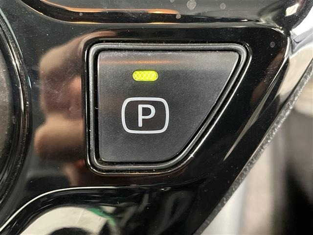 Toyota PRIUS 2019 6975165-2