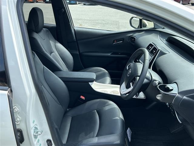 Toyota PRIUS 2016 6975173-7