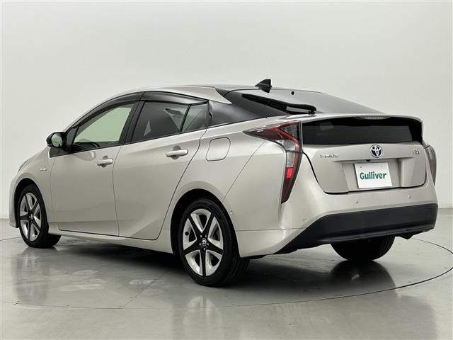 Toyota PRIUS 2018 6975174-14