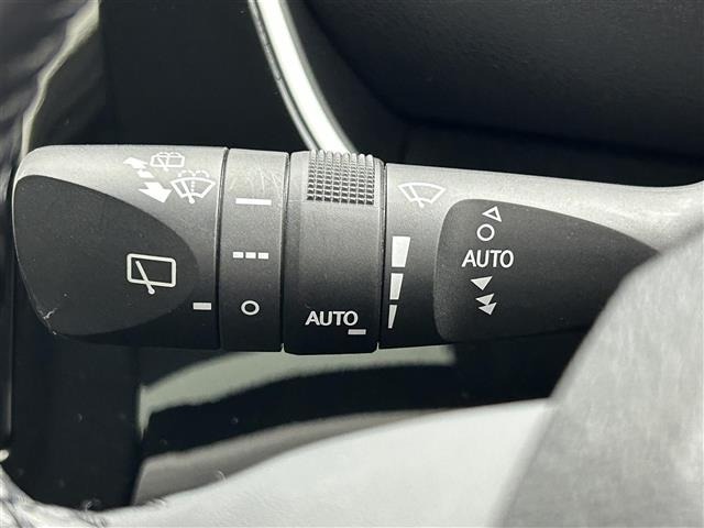 Toyota PRIUS 2018 6975174-20