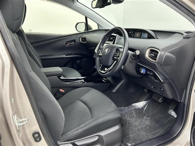 Toyota PRIUS 2018 6975174-23