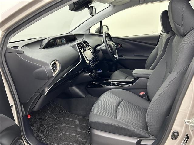 Toyota PRIUS 2018 6975174-4