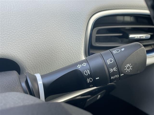 Toyota PRIUS 2020 6975189-10