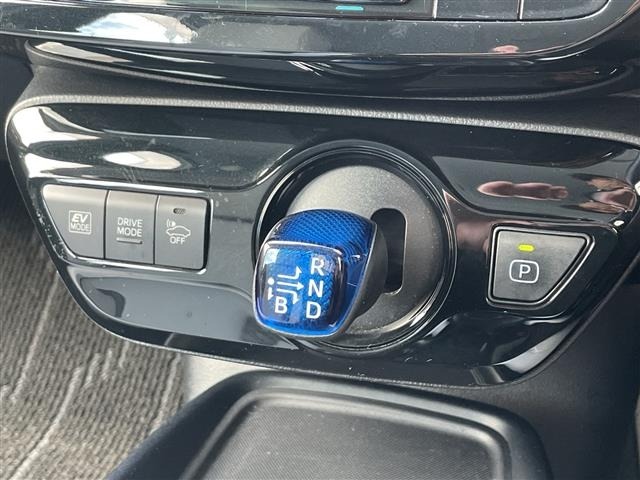 Toyota PRIUS 2020 6975189-21