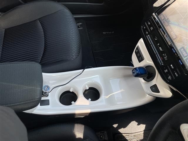 Toyota PRIUS 2016 6975224-8