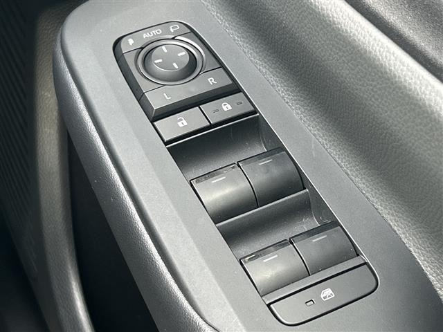 Toyota PRIUS 2023 6975227-10