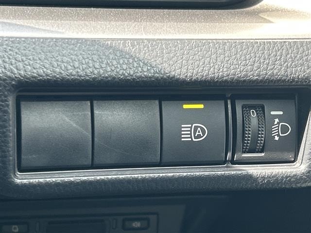 Toyota PRIUS 2023 6975227-8