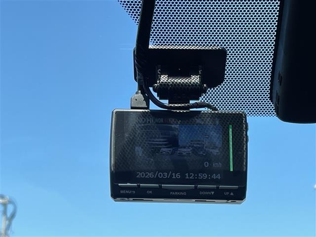 Toyota PRIUS 2020 6975265-19