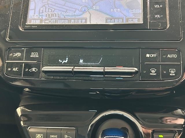 Toyota PRIUS 2016 6975282-8