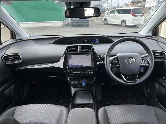 Toyota PRIUS 2019 6975283-16