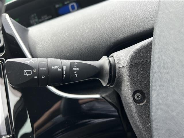 Toyota PRIUS 2019 6975283-6