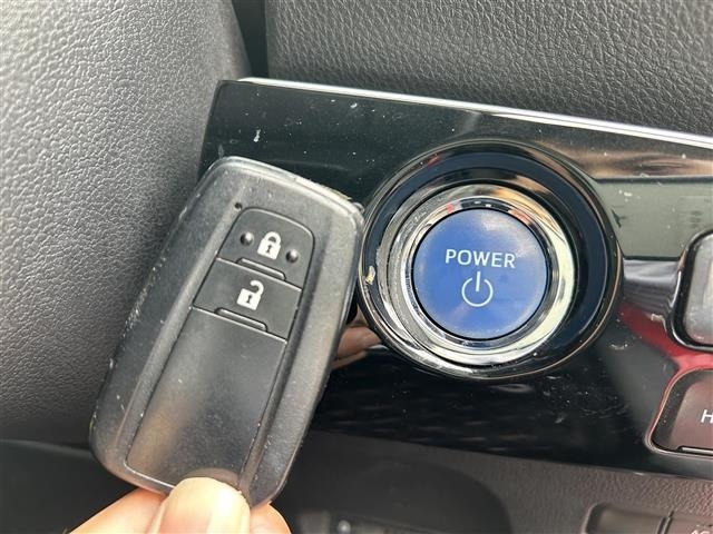 Toyota PRIUS 2019 6975283-8