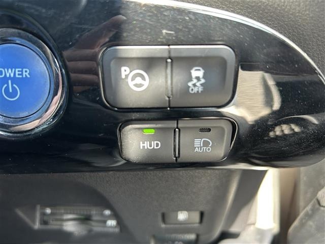 Toyota PRIUS 2016 6975287-11