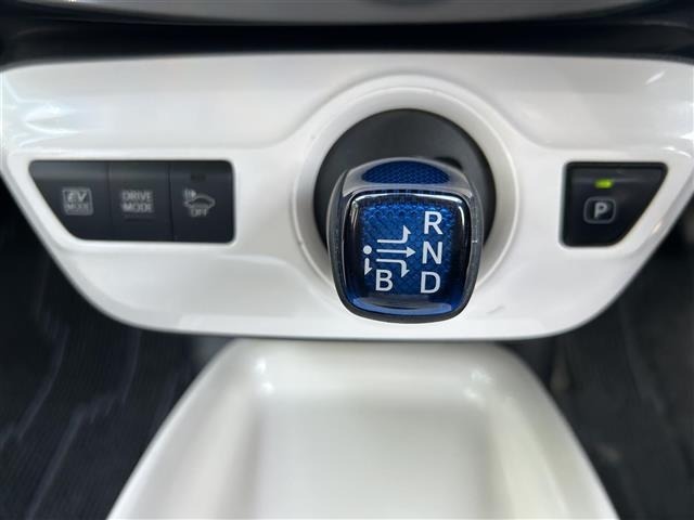 Toyota PRIUS 2016 6975287-8