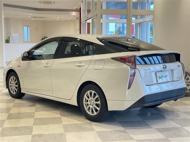 Toyota PRIUS 2016 6975293-2