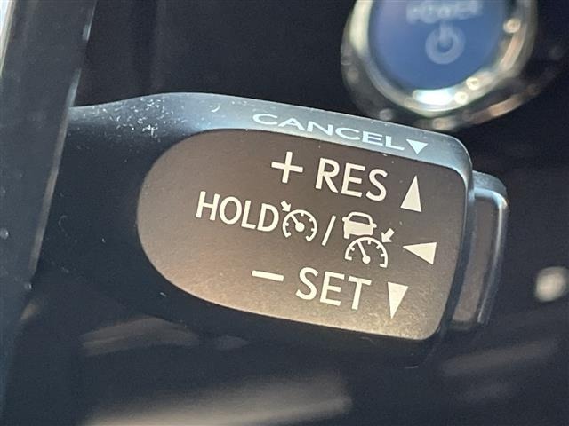 Toyota PRIUS 2019 6975301-17