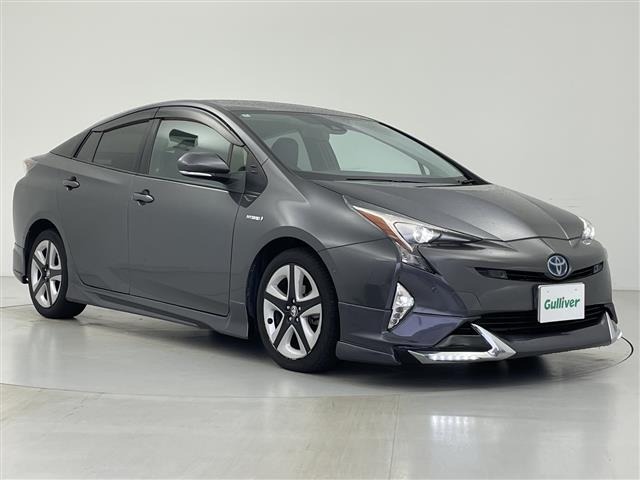 Toyota PRIUS 2016 6975302-0