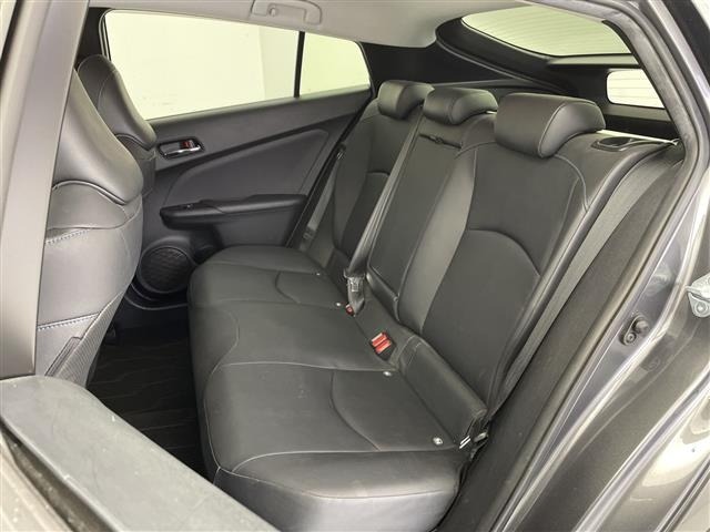 Toyota PRIUS 2016 6975302-8