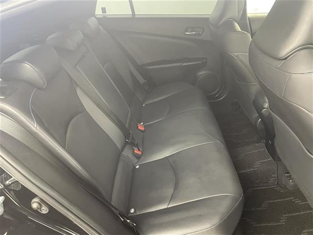 Toyota PRIUS 2021 6975307-11