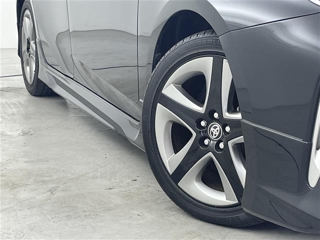 Toyota PRIUS 2021 6975307-22