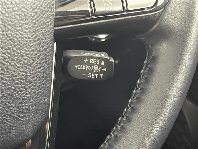 Toyota PRIUS 2021 6975307-5