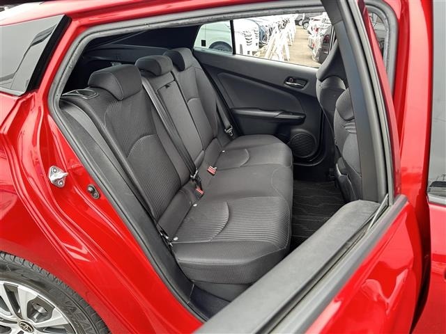 Toyota PRIUS 2019 6975328-11