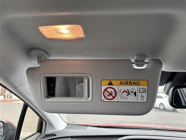 Toyota PRIUS 2019 6975328-15
