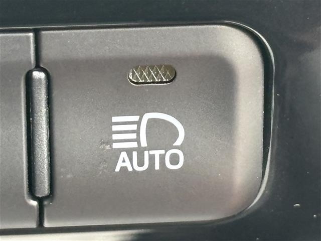 Toyota PRIUS 2016 6975329-6