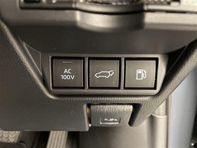 Toyota PRIUS 2023 6975345-2