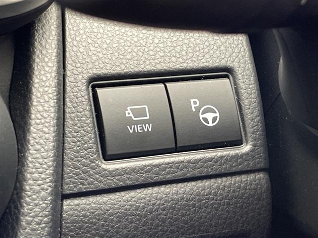 Toyota PRIUS 2023 6975345-4