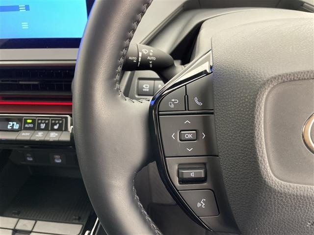 Toyota PRIUS 2023 6975345-9